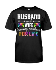 Husband and wife gaming partner Classic T-Shirt tile