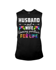 Husband and wife gaming partner Sleeveless Tee tile