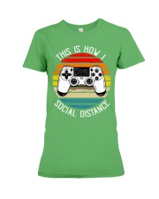 Game vintage Premium Fit Ladies Tee tile