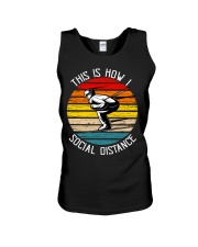 Skiing vintage Unisex Tank tile