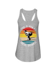 Skiing vintage Ladies Flowy Tank tile