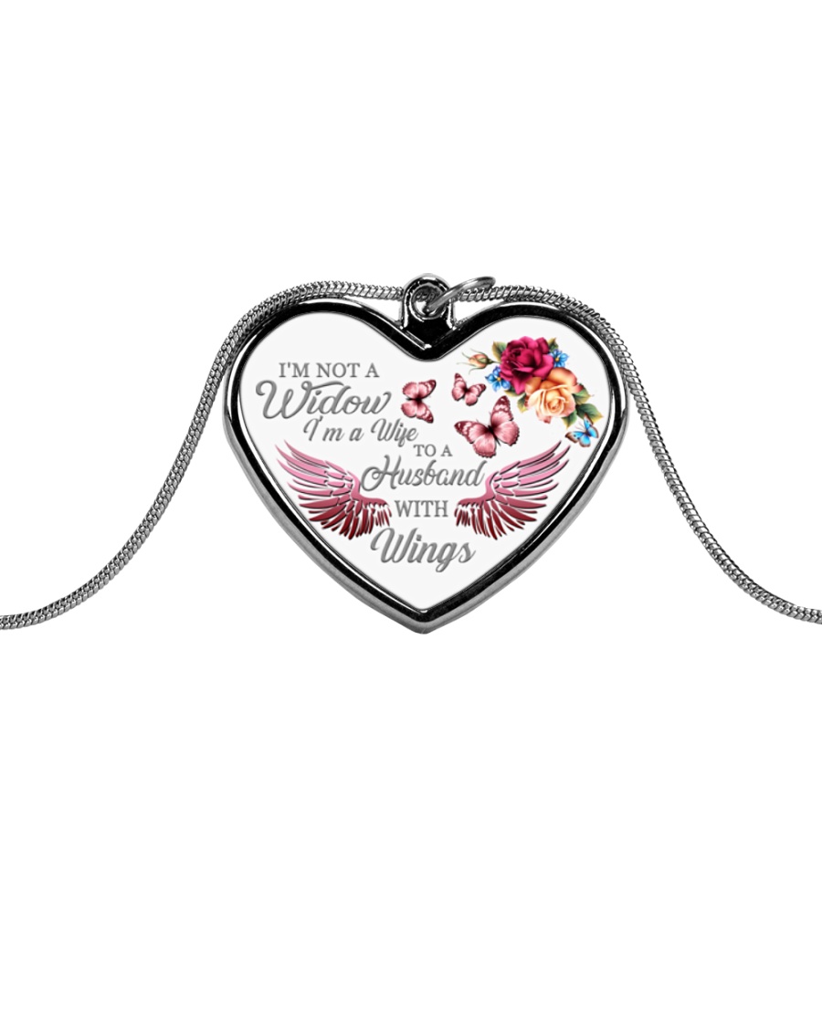 Best Version 140120 Metallic Heart Necklace