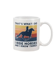 I Ride Horses And I Know Things - Retro Mug tile