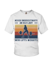 Never Underestimate An Old Lady - Weightlifting Youth T-Shirt tile