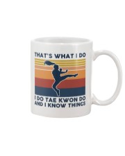 I Do Tae Kwon Do And I Know Things - Retro Mug tile