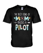 The Best Kind Of Mom Raises A Pilot Shirt V-Neck T-Shirt thumbnail