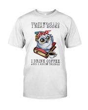 Owl That's What I Do I Read Books Coffee Shirt Classic T-Shirt front