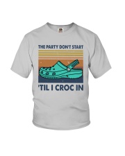 Vintage The Party Don't Start til I Croc In Shirt Youth T-Shirt thumbnail