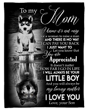 To My Mom - Son Fleece Blanket tile