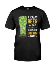 ALCOHOLIC - A CRAFT BEER A DAY Classic T-Shirt front