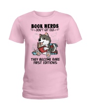 Husky Dog Book Nerds Ladies T-Shirt tile