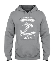 Le ski 15 Hooded Sweatshirt tile