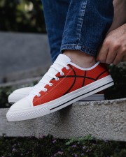 Basketball - Baskteball shoe Men's Low Top White Shoes aos-complex-men-white-low-shoes-lifestyle-03