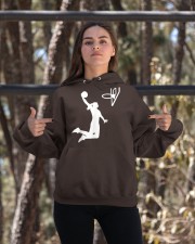 Basketball - Dunk Hooded Sweatshirt apparel-hooded-sweatshirt-lifestyle-05