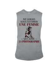 la photographie - sous estimer une femme Sleeveless Tee thumbnail