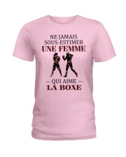 la boxe - sous estimer une femme Ladies T-Shirt thumbnail