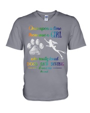 Scuba Diving upon en V-Neck T-Shirt thumbnail