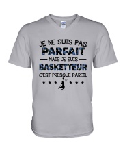 Basketteur - pas parfait V-Neck T-Shirt thumbnail