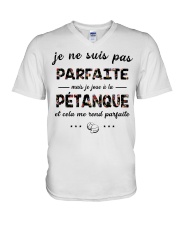 Pétanque - Et Cela Me Rend Parfaite V-Neck T-Shirt thumbnail