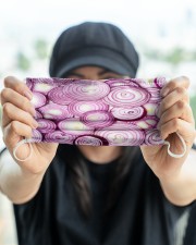 Onion lover 3 Layer Face Mask - Single aos-face-mask-3-layers-lifestyle-front-59