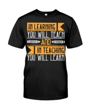 IN LEARNING Premium Fit Mens Tee tile