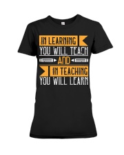 IN LEARNING Premium Fit Ladies Tee tile