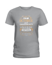 Queens are born in October Ladies T-Shirt tile