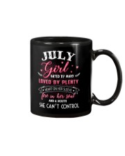 Queens are born in July Mug tile