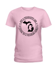 MISSISSIPPI GIRL LIVING IN MICHIGAN WORLD Ladies T-Shirt thumbnail