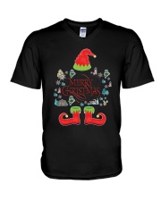 Maine Symbols Merry Christmas V-Neck T-Shirt tile