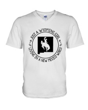 WYOMING GIRL LIVING IN NEW MEXICO WORLD V-Neck T-Shirt thumbnail