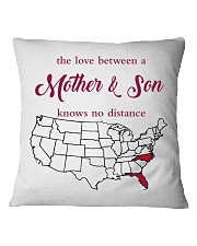 NORTH CAROLINA FLORIDA THE LOVE MOTHER AND SON Square Pillowcase thumbnail