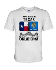 LIVE IN TEXAS BEGAN IN OKLAHOMA V-Neck T-Shirt tile