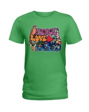 Michigan Peace Love Ladies T-Shirt tile