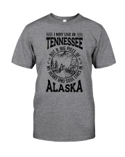 LIVE IN TENNESSEE HEART AND SOUL IN ALASKA Classic T-Shirt front