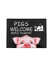 Pigs Welcome People Tolerated Pillow Sham tile