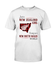NEW ZEALAND GIRL LIVING IN NSW WORLD Classic T-Shirt front