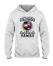 LIVE IN COLORADO MY HEART IN HAWAII MEN Hooded Sweatshirt thumbnail
