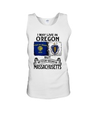 LIVE IN OREGON BEGAN IN MASSACHUSETTS Unisex Tank tile
