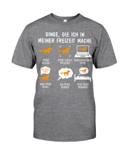 Dinge Die Ich In Meiner Freizeit Mache Classic T-Shirt tile