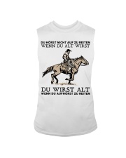 Du hörst nicht auf zu reiten wenn du alt wirst Sleeveless Tee tile