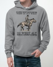 Du hörst nicht auf zu reiten wenn du alt wirst Hooded Sweatshirt apparel-hooded-sweatshirt-lifestyle-front-50