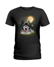 Siberian Husky Beauty Ladies T-Shirt thumbnail