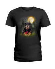 Rottweiler Beauty Ladies T-Shirt thumbnail