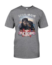 Rottweiler Best Mom Classic T-Shirt front