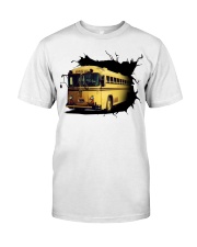 Bus crack -V3 Classic T-Shirt tile