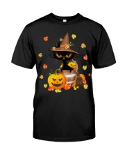 Black Cat Halloween Pumpkin Classic T-Shirt front