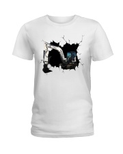 BOBCAT Crack Ladies T-Shirt tile