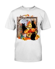 Black Cat Happy Thankgiving Classic T-Shirt front