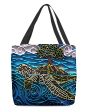 Turtle Quilling All-over Tote back